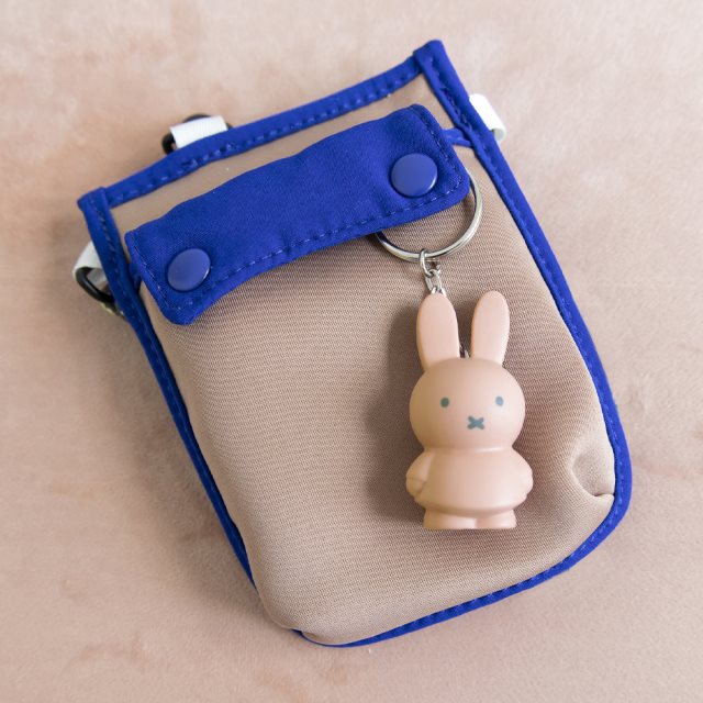 Miffy 米菲兔莫蘭迪色系款公仔鑰匙圈吊飾 - 淺粉色