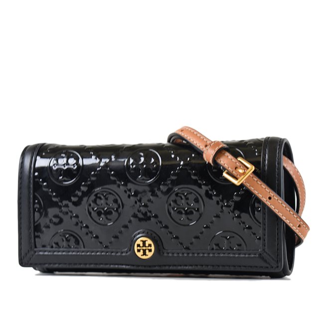 【TORY BURCH】 專櫃款 T MONOGRAM漆皮浮雕LOGO翻蓋斜背長夾WOC包-黑色