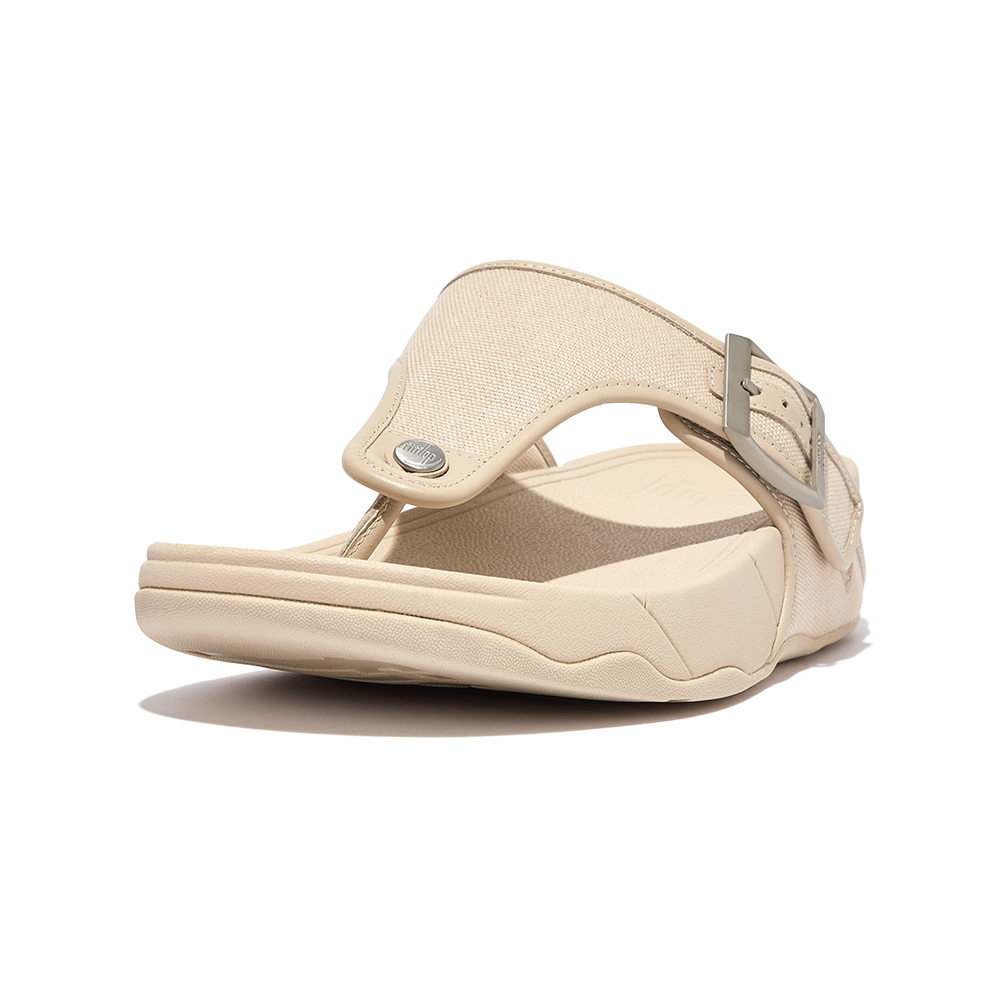 春季露營【FitFlop】TRAKK II MENS BUCKLE CANVAS TOE-POST SANDALS扣環帆布造型夾脚涼鞋-男(白石色)